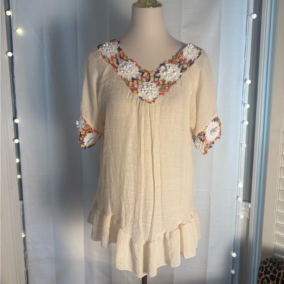 Funky Embroidered Cream Tunic with Colorful Trim M/L - Picture 2 of 6